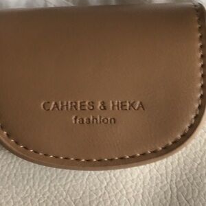 Tan Leather Women's Bag from
Cahres & Heka fashion
